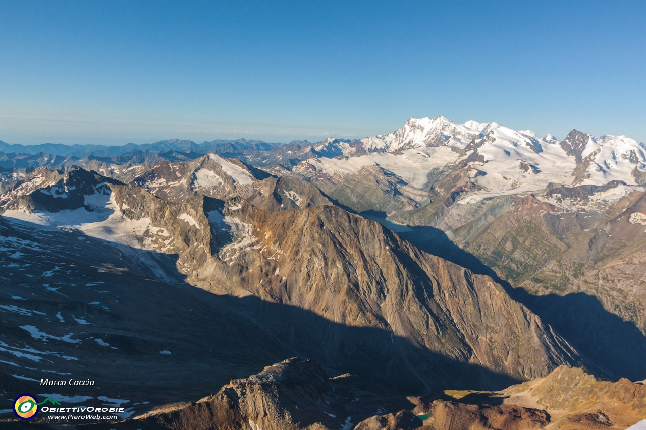 41_Panorama dalla vetta.JPG